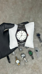 TRUE WORTH Silver Dial Quartz Watch – Timeless Everyday Elegance