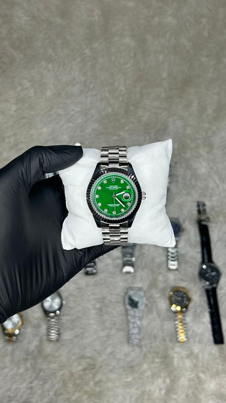 Rolex Datejust Two-Tone Automatic Watch – Black Dial with Diamond Markers